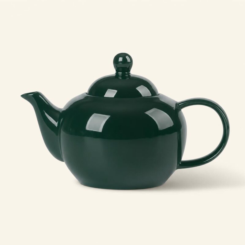 Czarna czajnik ceramiczny na białym tle, idealny do kuchni, akcesoria kuchenne, nowoczesny design, wysokiej jakości ceramika, domowyzakatek.pl.
